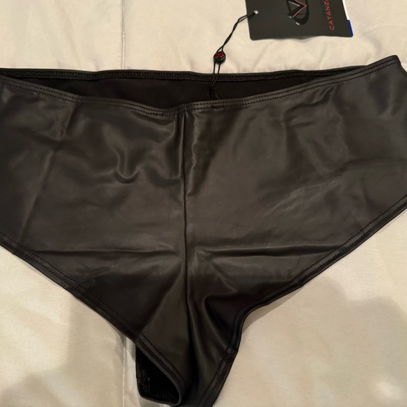 Patrice Catanzaro Beatrice Shorty Wetlook - Picture 3 of 7